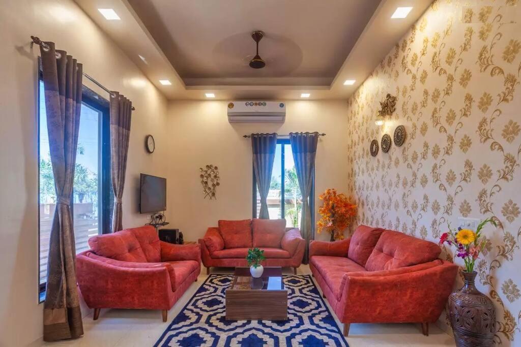 Martini Villa By Aquastay Lonavala Exterior photo